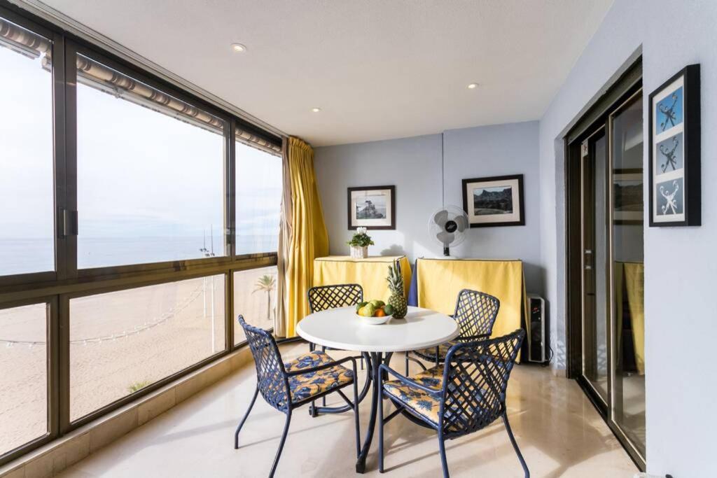 Seafront Luxury Levante Beach / Primera Linea Playa Levante Бенидорм Экстерьер фото